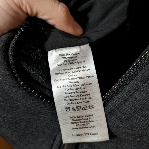 Eddie Bauer Women's Black "Fur"-lined Jacket - Picture 4 of 4